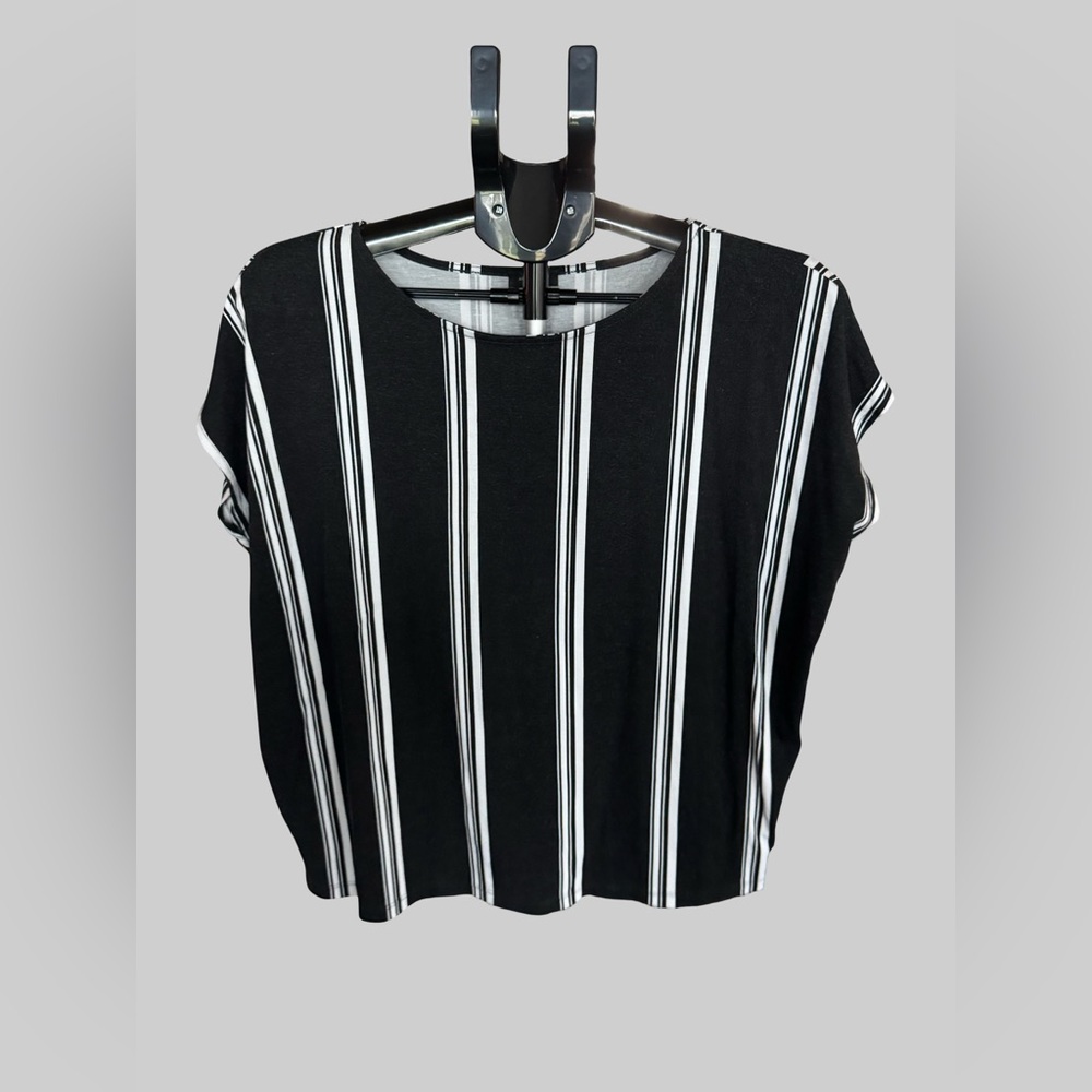 Striped Black and White Women's Top - Picture 2 of 3